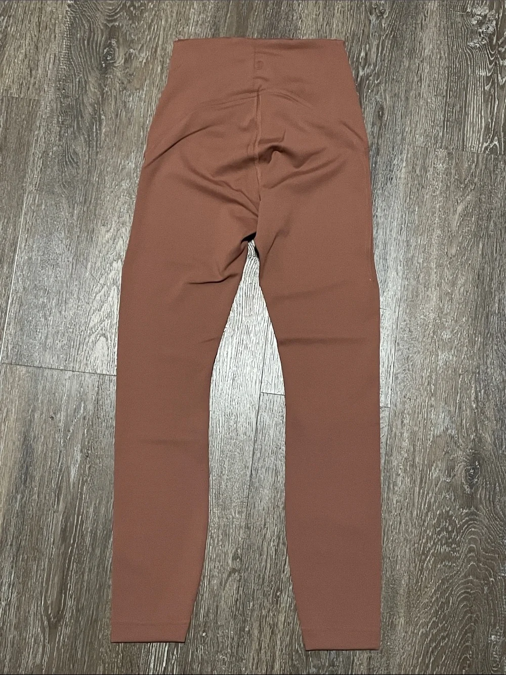 GUC Lululemon Bone/Copper Workout Set. Size 2